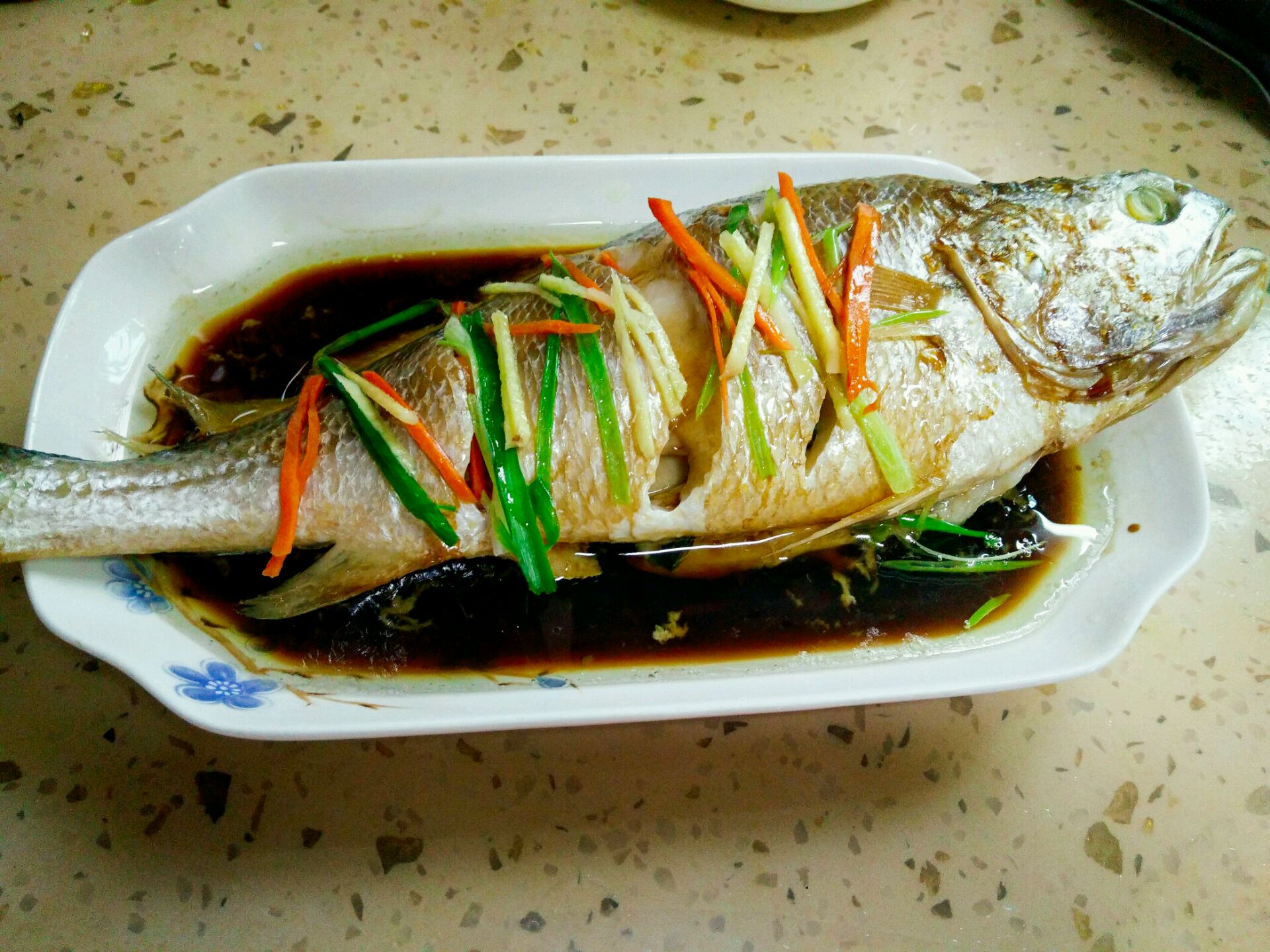 清蒸黄花鱼,一招让鱼变得更紧致,告别松松散散,一下变高级