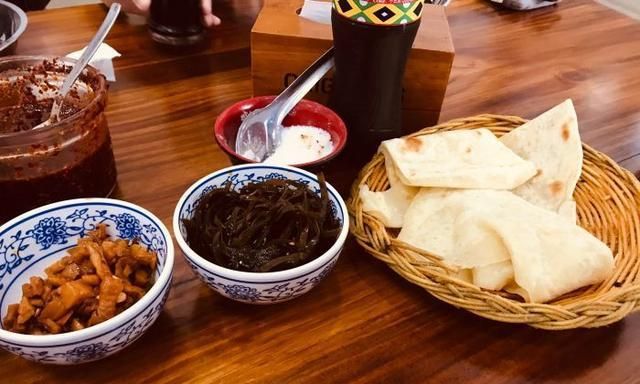 沧州路边不起眼的小店,一碗牛杂汤卖50元,普通老百姓吃不起了?休闲区蓝鸢梦想 - Www.slyday.coM 沧州路边不起眼的小店,一碗牛杂汤卖50元,普通老百姓吃不起了?休闲区蓝鸢梦想 - Www.slyday.coM