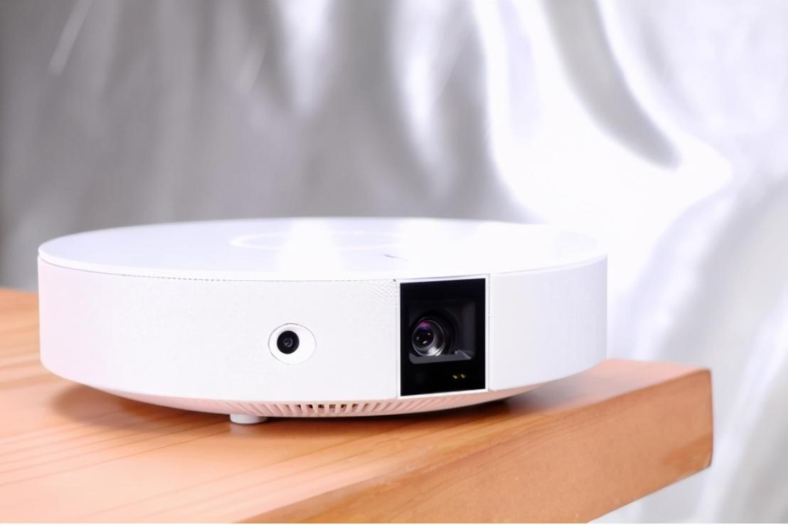 坚果g9投影仪好不好?和当贝投影f1c哪款好?