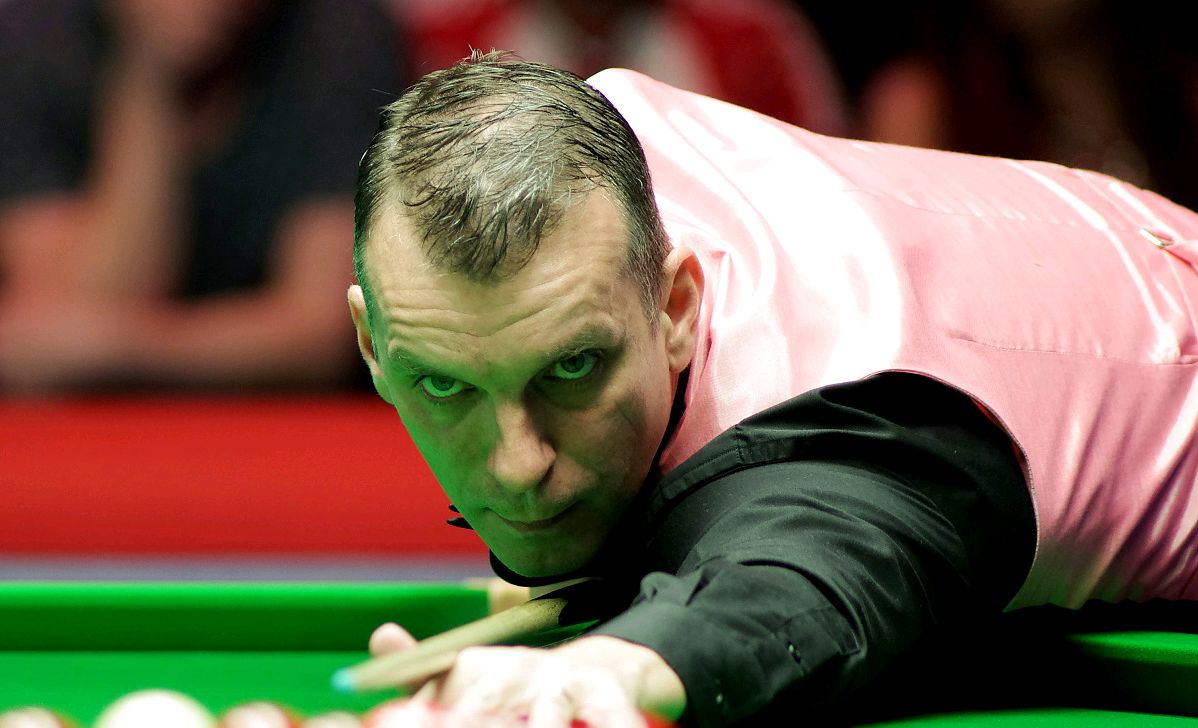 马克.戴维斯脸书发布动态:球杆找回来了!