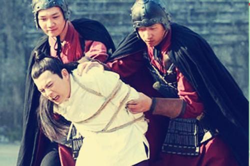 古代缉拿令画的那么抽象,官差为何能一抓一个准?你看上面写的啥