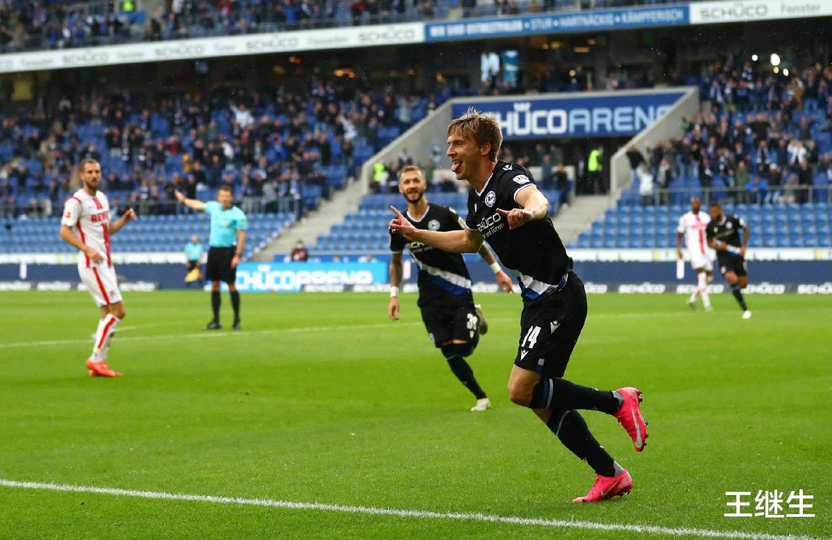 法罗群岛足球:联赛冠军队来自567人小村子,国脚完成了德甲进球