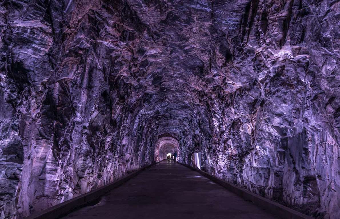 盘点世界上10条最美丽的隧道中国一处上榜