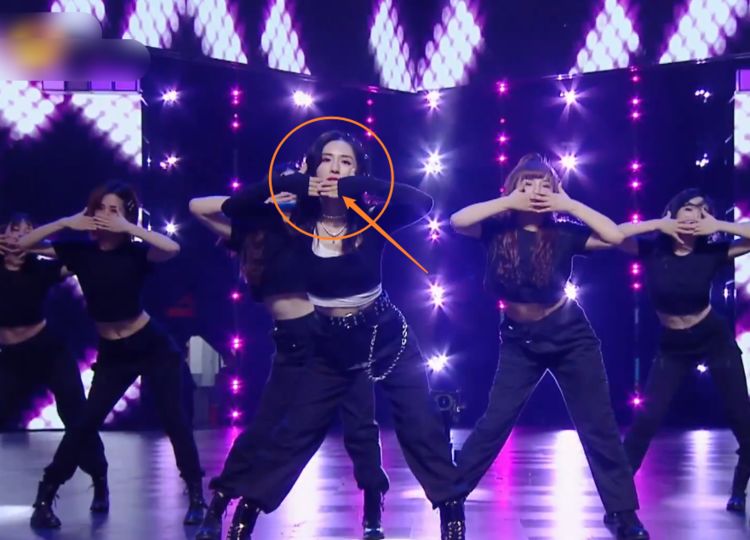 谢娜节目跳韩团舞暂停看她的卡点动作下季浪姐没她我不看