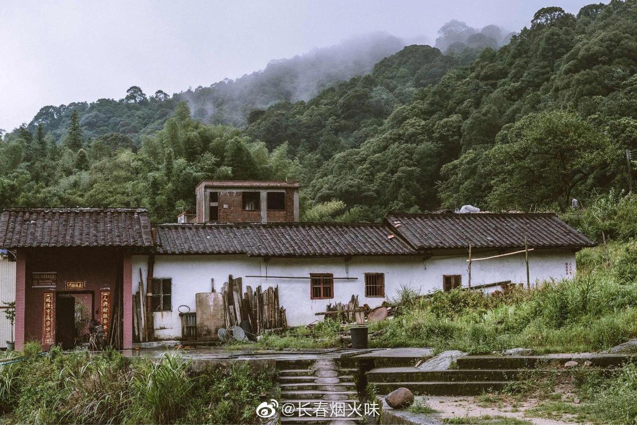 从化阿婆六村 阿婆六村隐匿在群山之中,是广州最高的山村