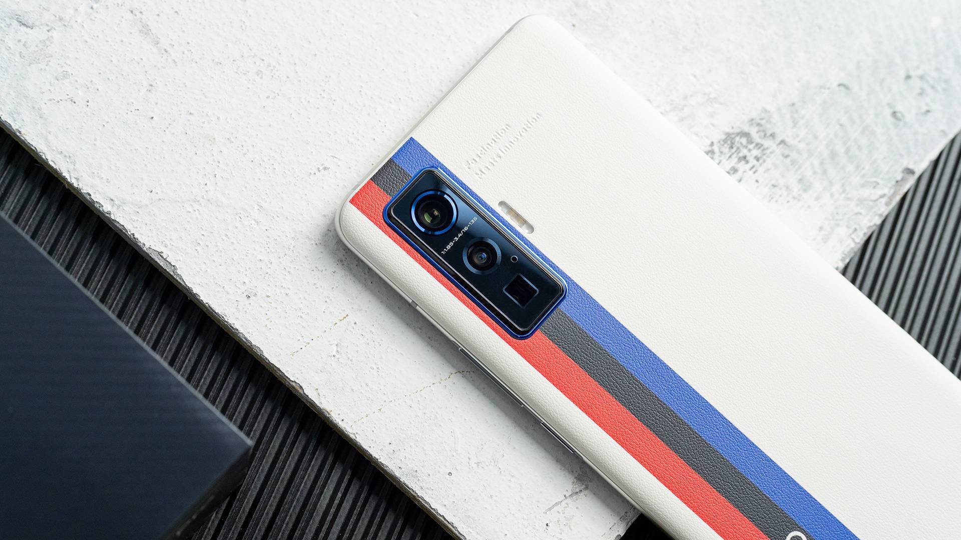 iqoo 5 pro图赏:"颜值实力派"产品中的标杆机型