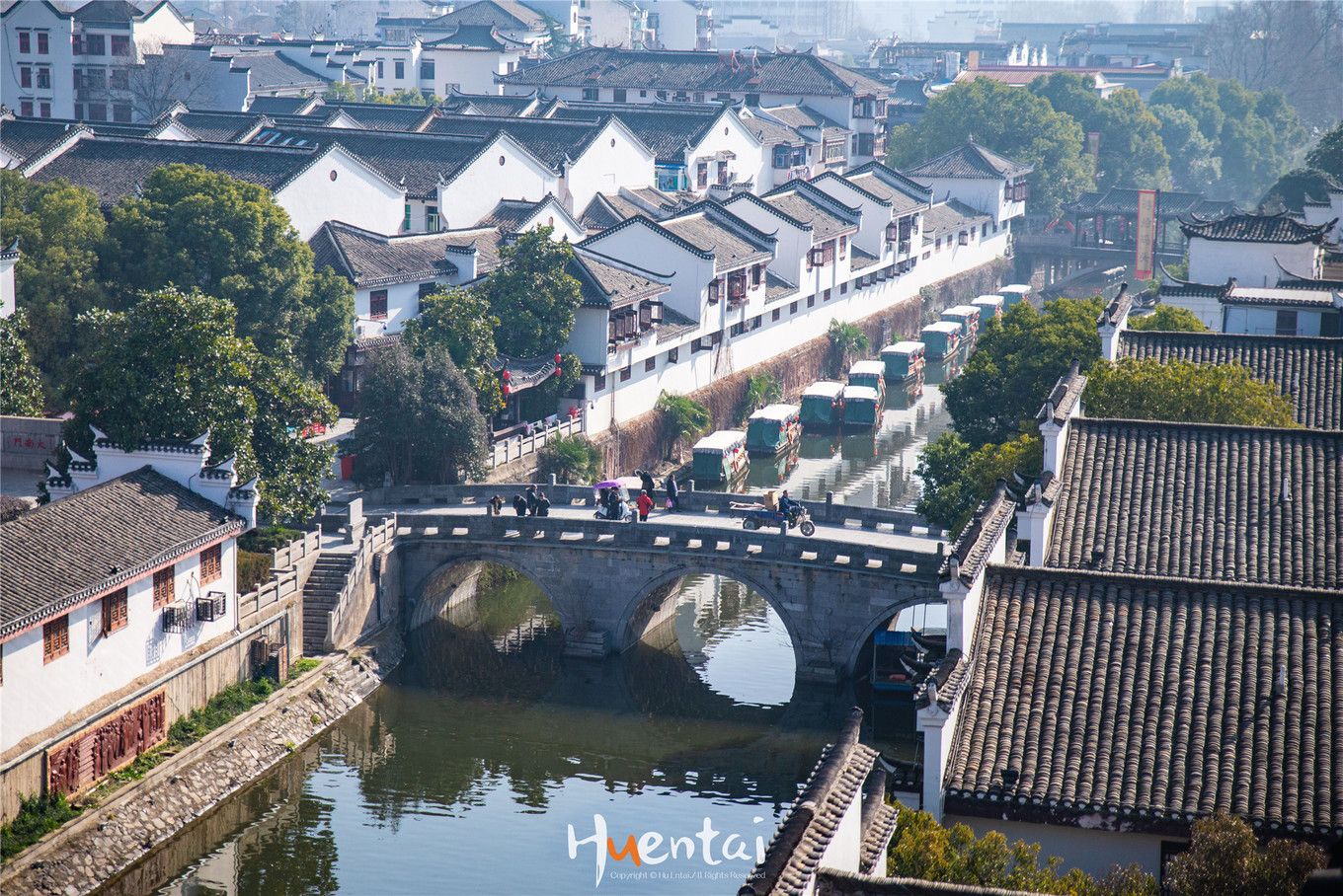 这次给大家说的三个古镇分别是:合肥三河古镇,滁州天长市龙岗古镇以及