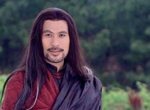 经典角色玉娇龙宫二气场 为您推荐: 《卧虎藏龙》这一段黑夜追逐戏,才