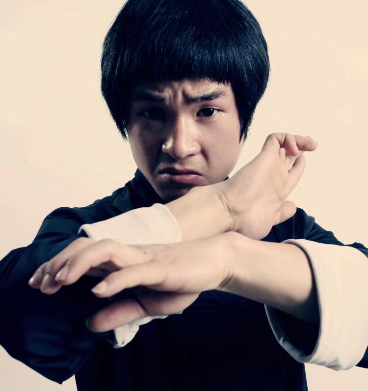 现代李小龙警告陈伟霆必须远离古力娜扎不然我让你变光头