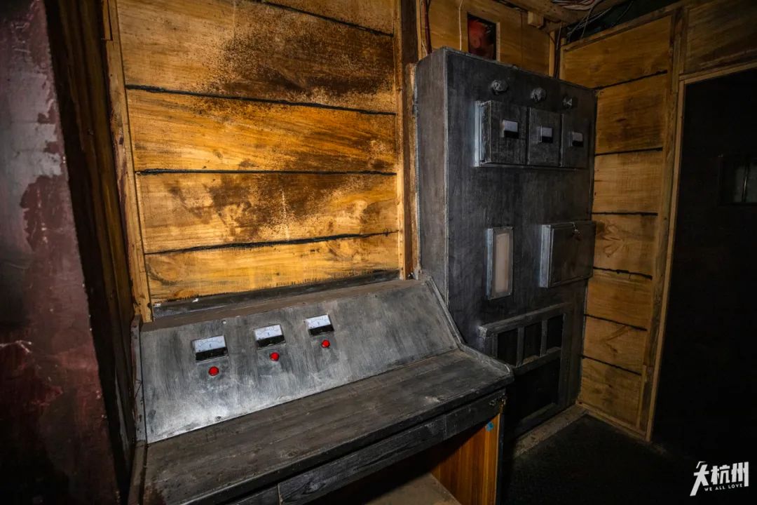 杭州新晋必刷恐怖密室,暴力追逐,疯狂逃命!和杀人魔"惊喜贴脸"!