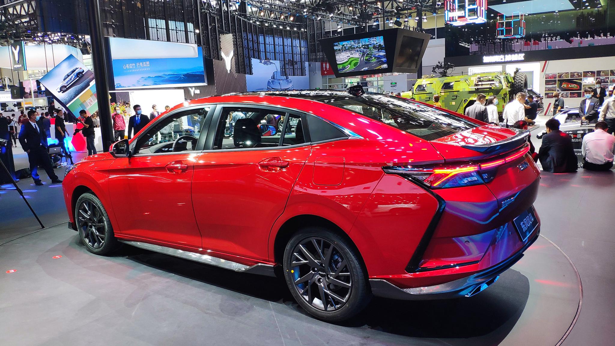 2020年北京车展:东风风神奕炫实车