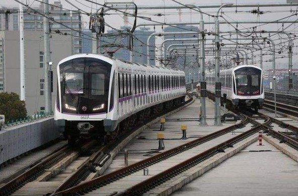 上海规划建设地铁21号线,一期工程长28公里,共设16个站点