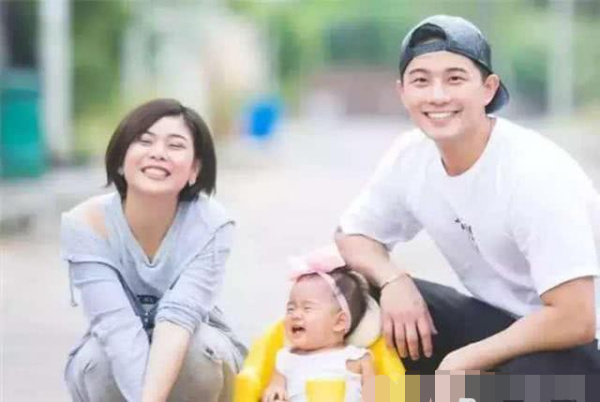 正文            之后徐志贤还俗,继续自己演员的行业,如今女儿也已经