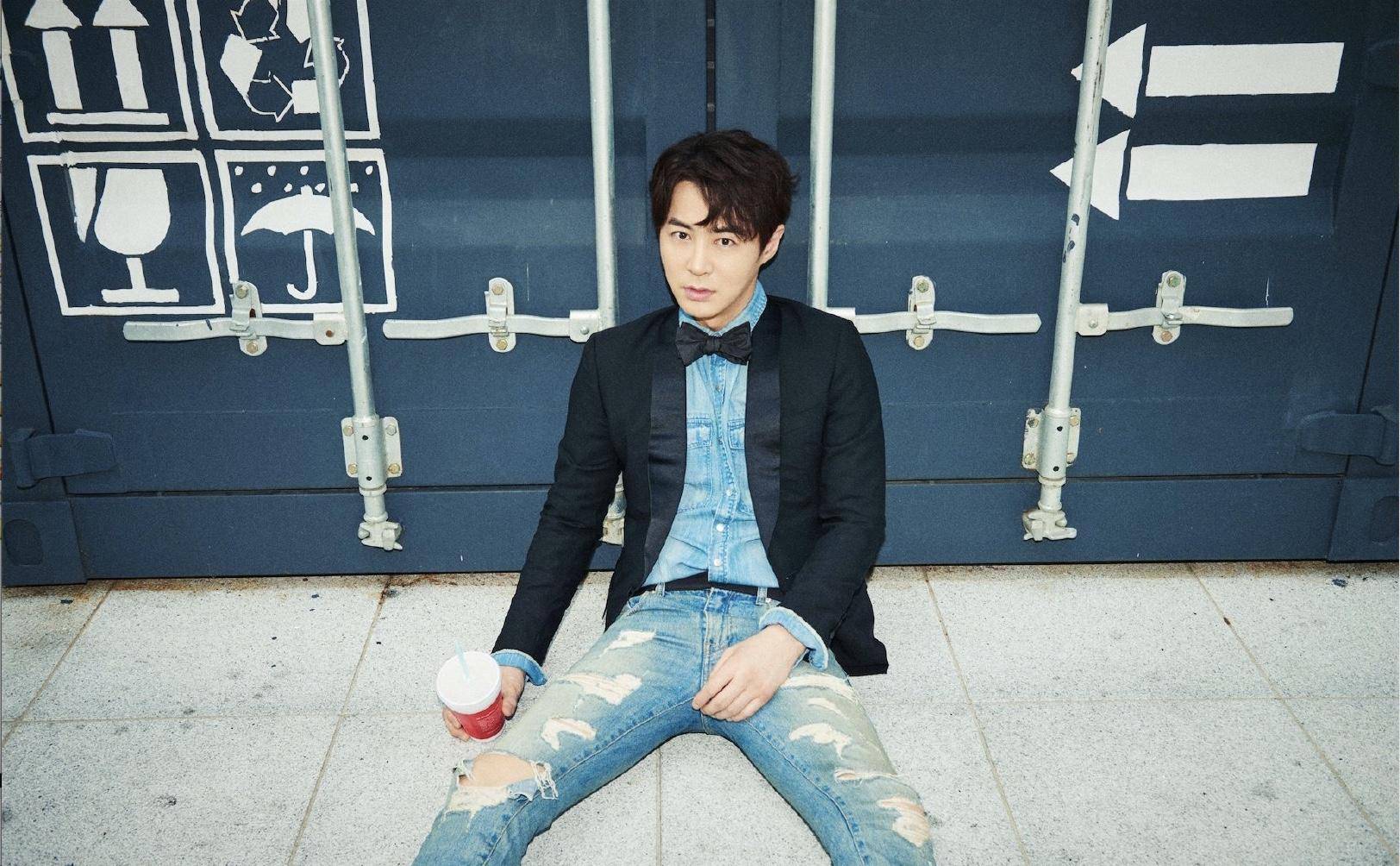 恭喜!韩国男神junjin顺利完婚,空姐妻子气质出众身材微胖