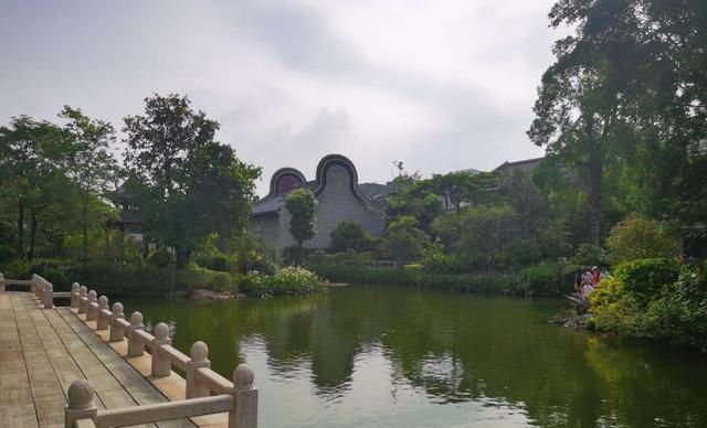 岭南岭南山水花园