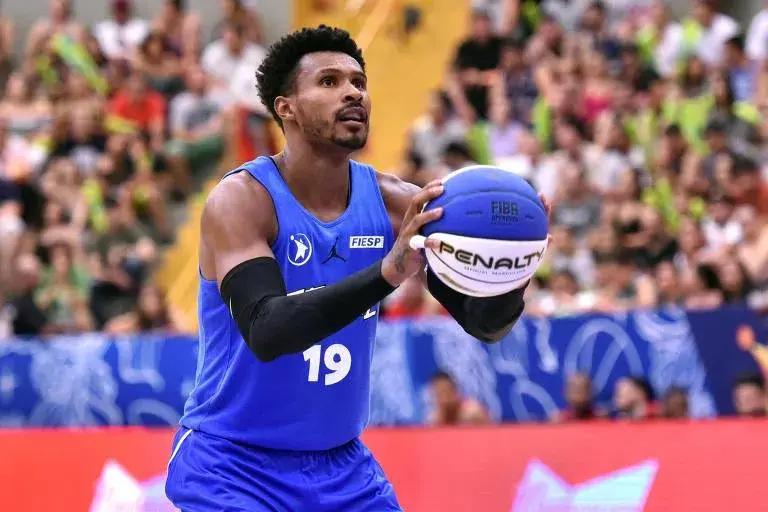 刚退役就加入勇士!令人羡慕啊|巴博萨|勇士|巴西_新浪新闻