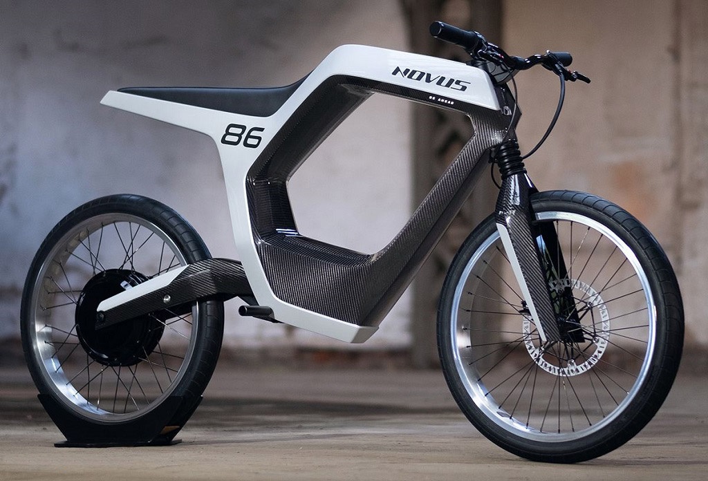 车重75公斤极速120novus电动车要价32万