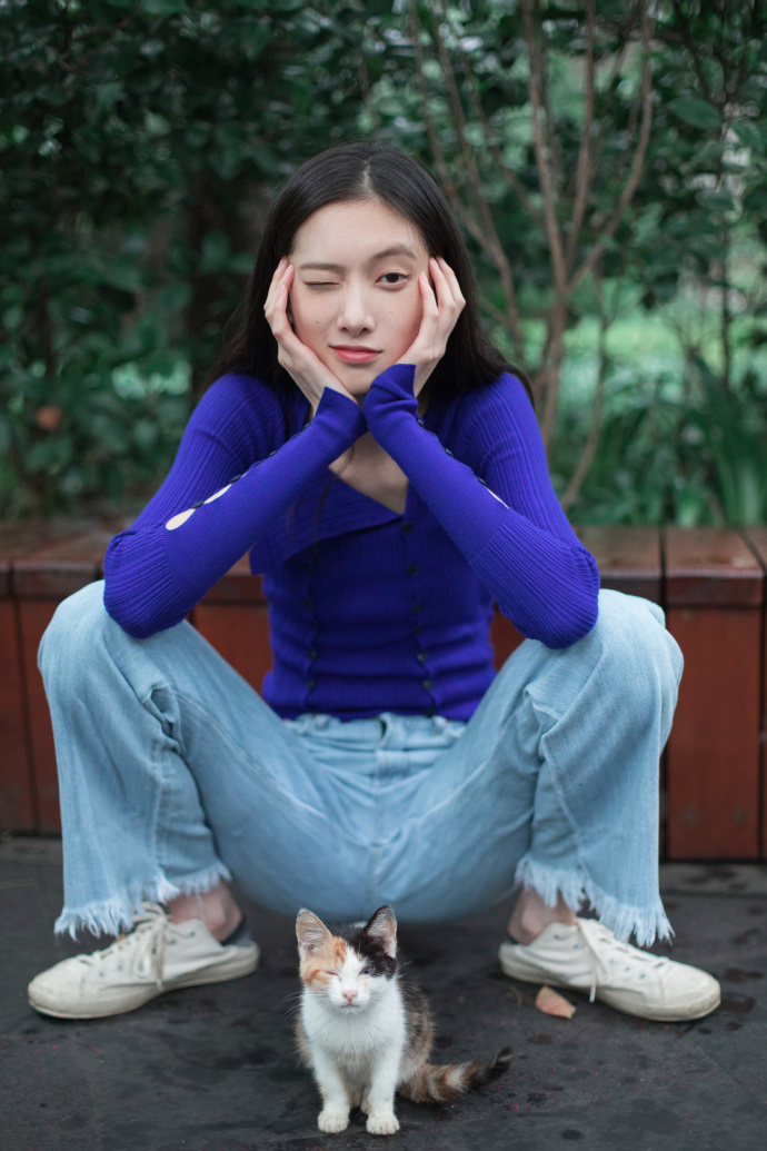 奚梦瑶接班人新生代超模项偞婧没有高级脸美得很有气质