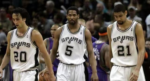 1992年选秀,中锋时代,前十顺位总冠军数加起来不如十一号秀