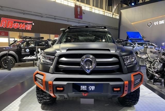 国产最强皮卡"长城炮"黑弹版亮相,哑光车漆,性能可媲美猛禽!