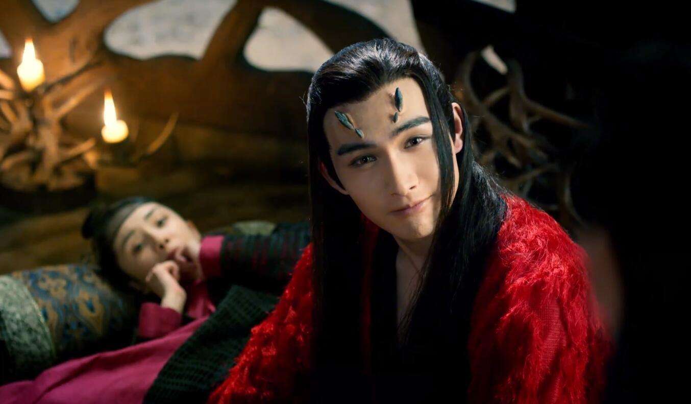 张彬彬《三生三世十里桃花》中的翼君离镜,《秦时明月丽人心》中飞扬