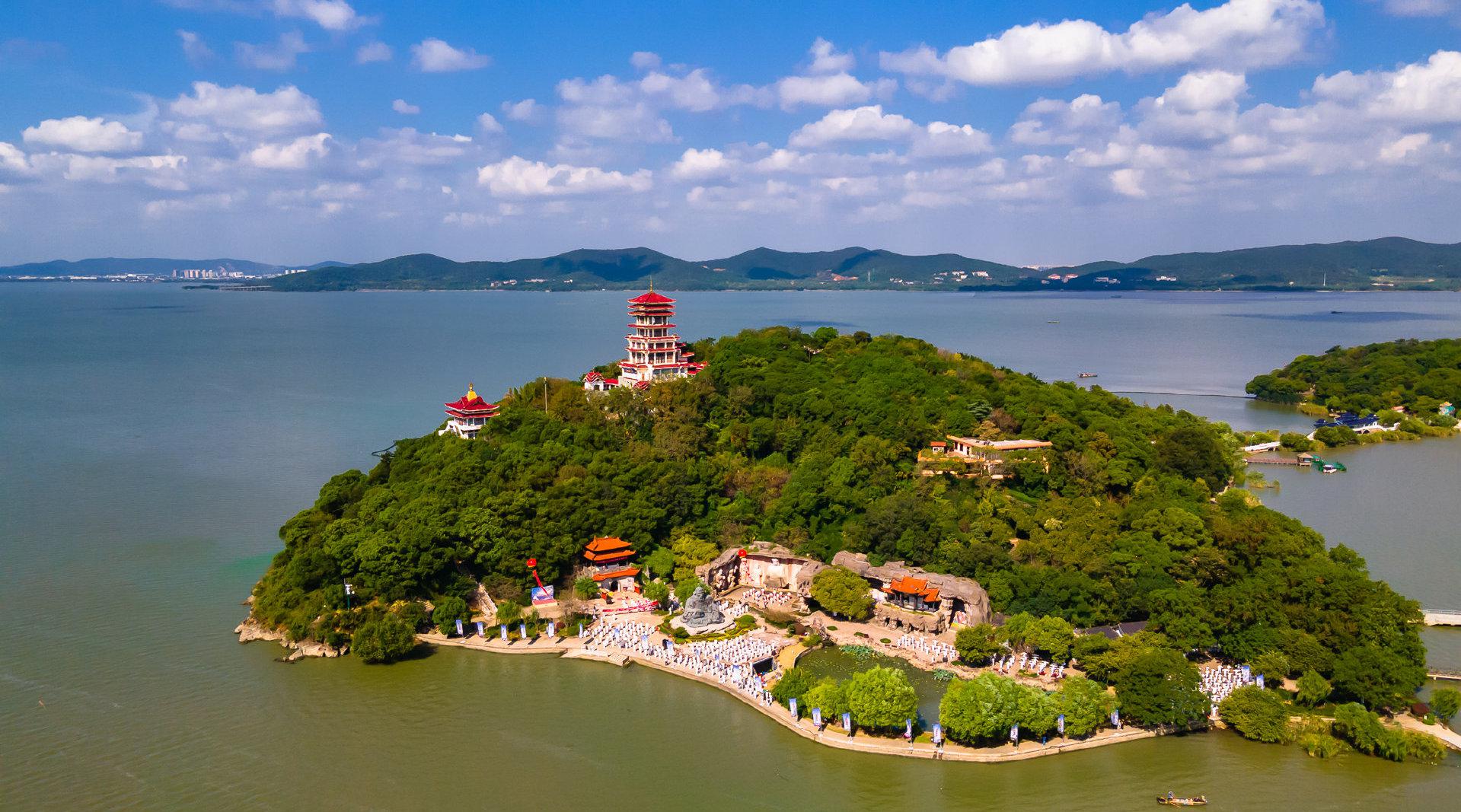 太湖啥个就是龙石