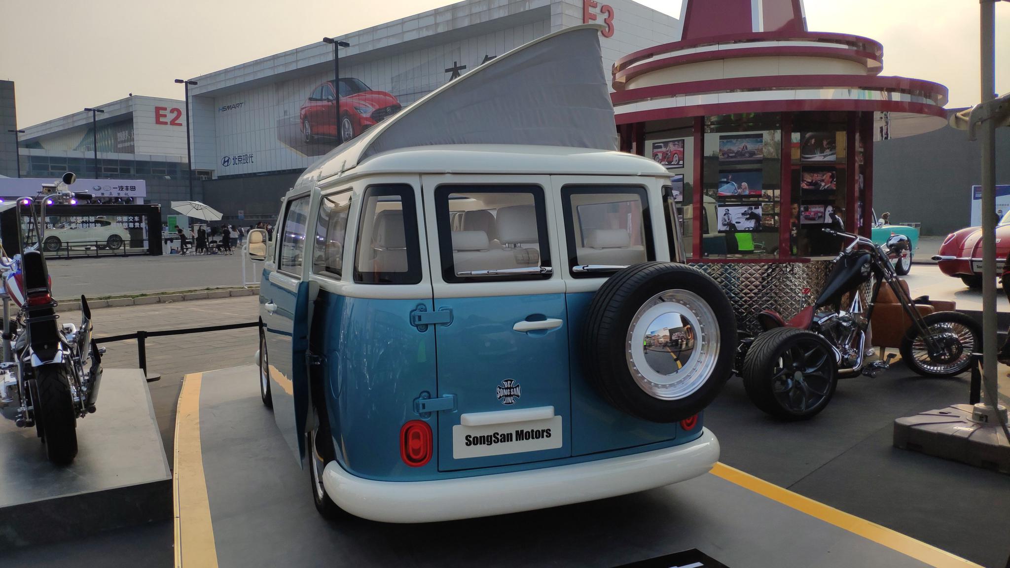 2020年北京车展:松散机车mpv概念车