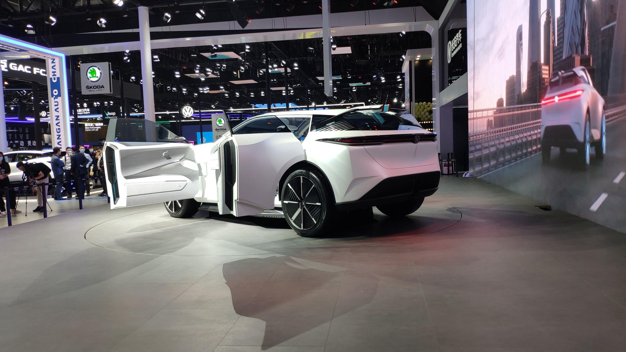 2020年北京车展:长安vision-v概念车