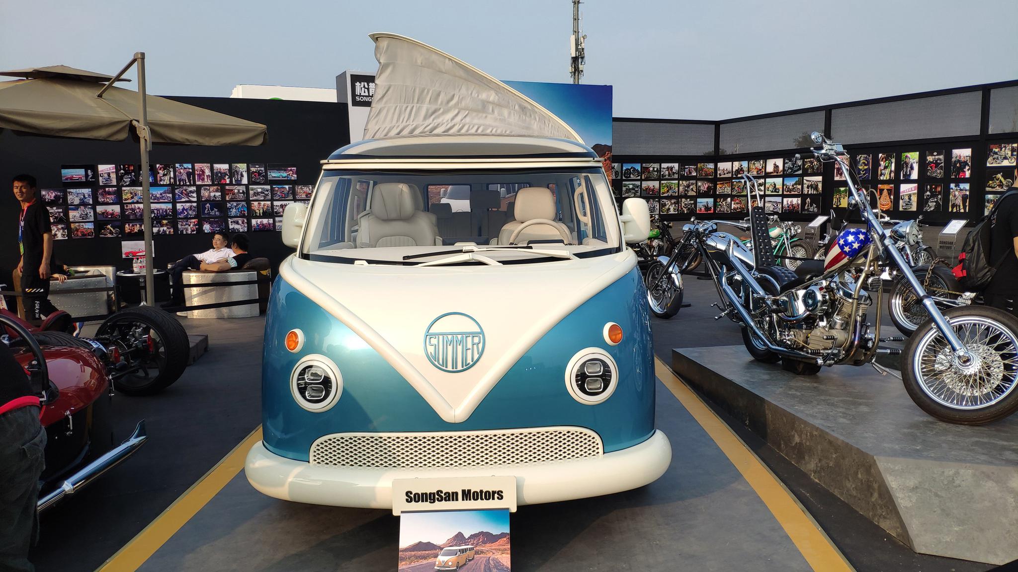 2020年北京车展:松散机车mpv概念车