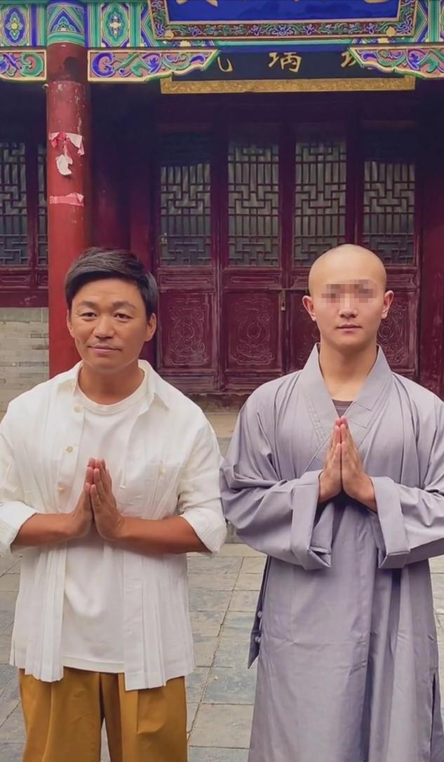 王宝强重回少林寺被质疑明星特权不忘功夫近照却沧桑老态明显