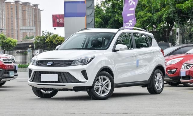 年轻人的第一辆车,6万元的自动挡,这款高颜值suv了解一下?