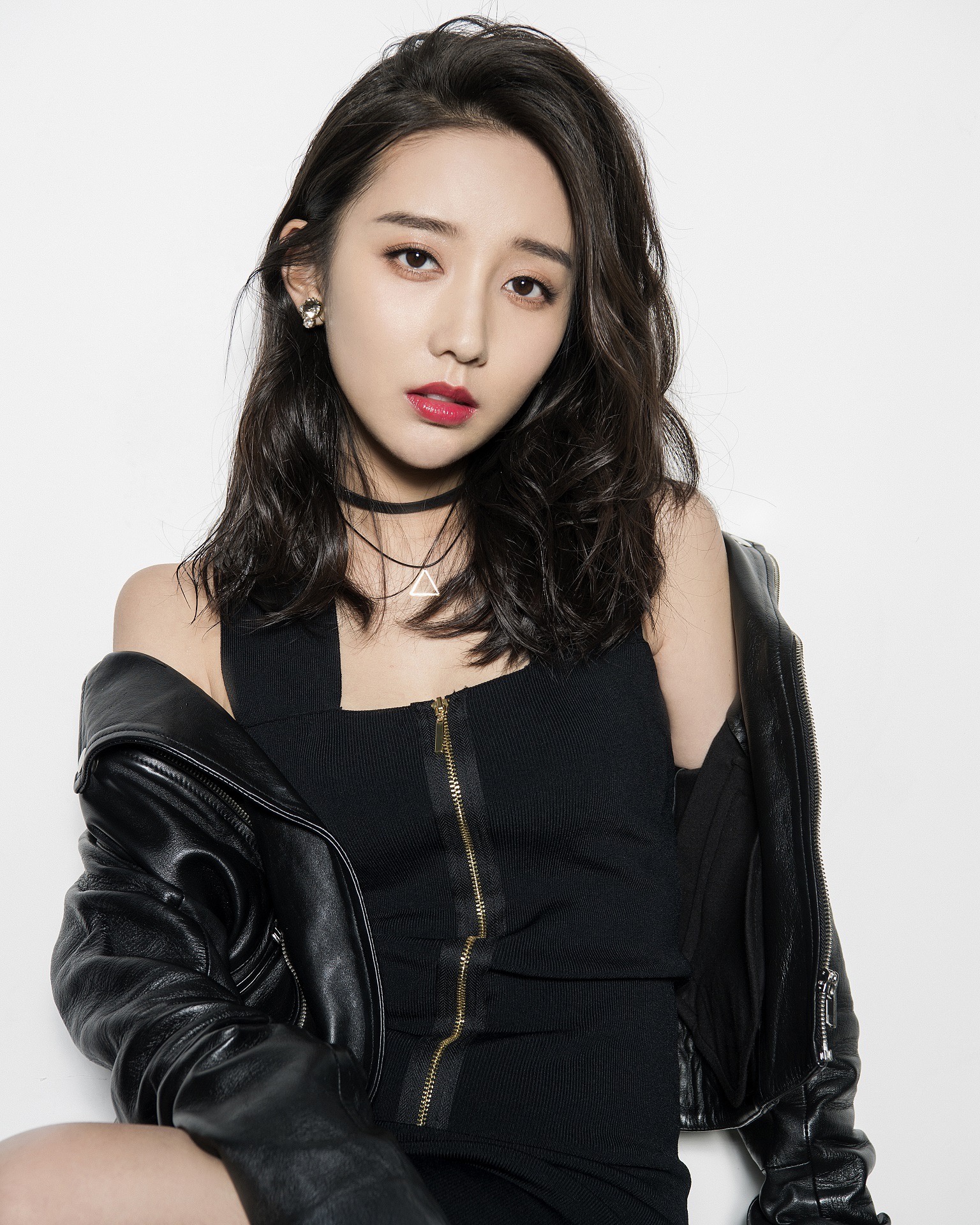 陈梦瑶《太古神王》收官在即 为爱成痴广收观众缘