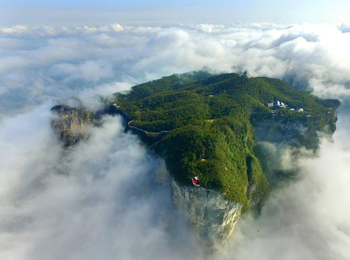 张家界天门山最佳旅游时间__财经头条