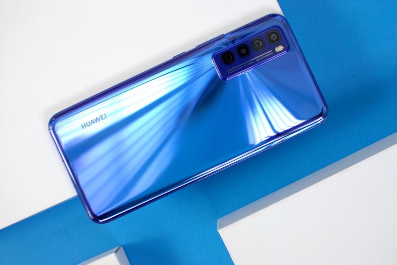 价格相差800,为什么很多人宁愿选华为nova6 5g,也不选nova7?