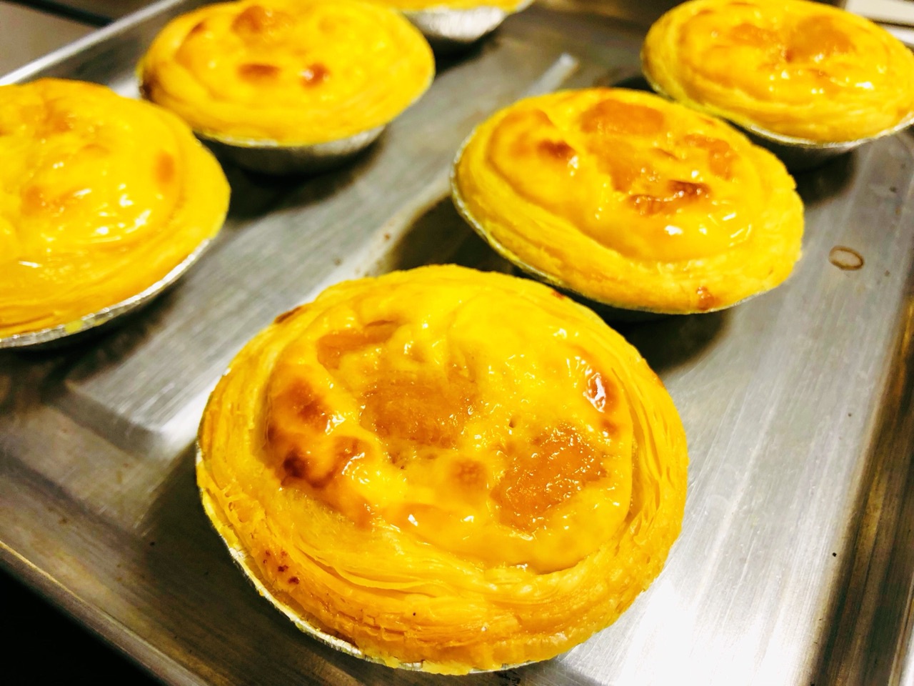 【芒果蛋挞】的做法 配方,简单又快手的甜品,甜香扑鼻软嫩好吃