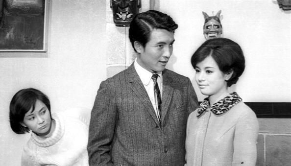 初次",间接害了古龙,却获3次影帝安度晚年|古龙|柯俊雄|舒淇_新浪新闻
