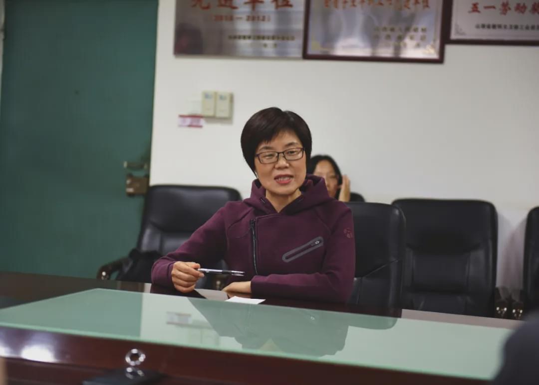 忻州师院附中初中部召开新学期教学工作推进会