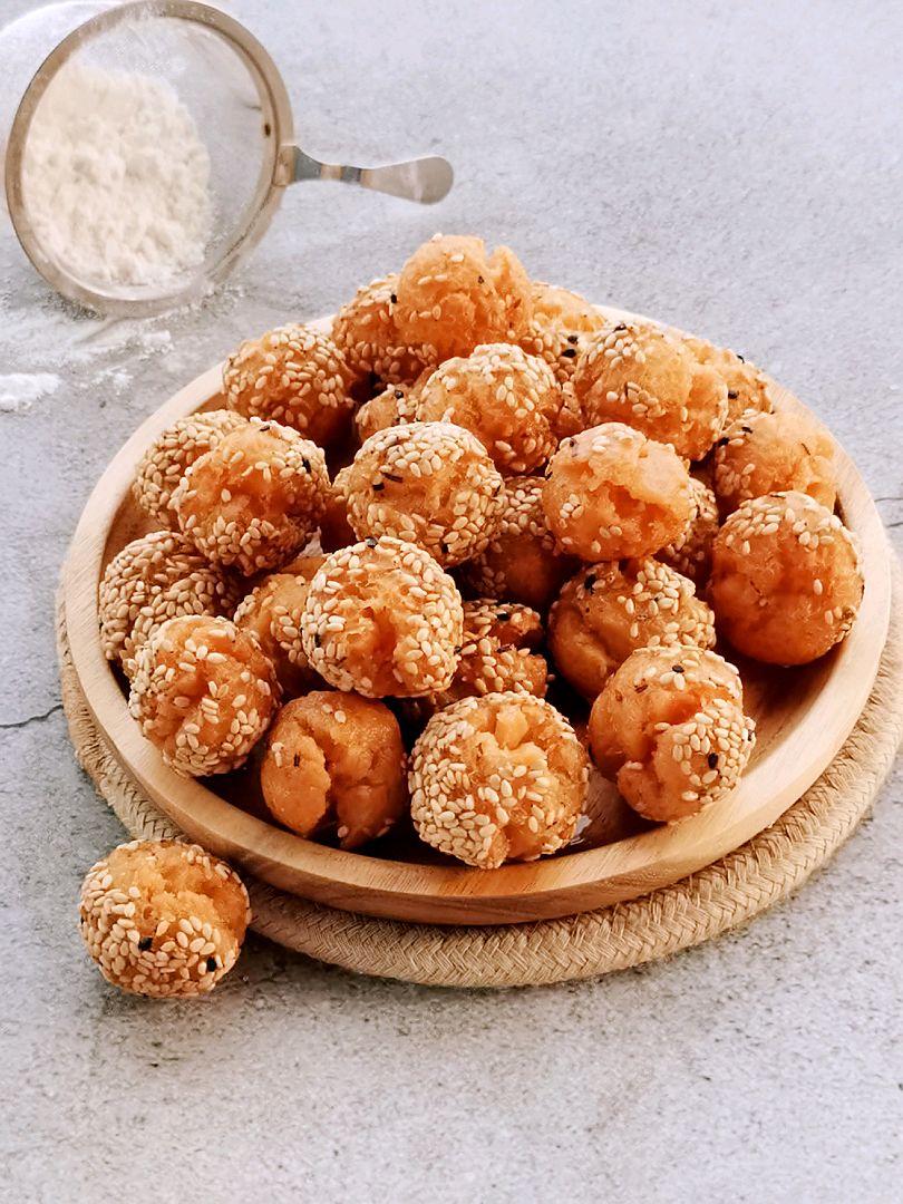 金黄酥脆的【开口笑】的做法 配方,教你做老北京的传统小吃!