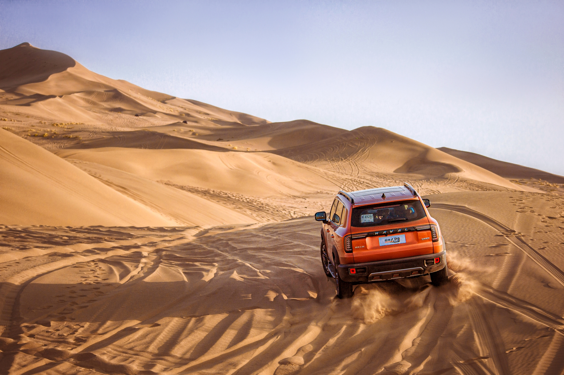 朋友国庆去西藏，15万预算买一台车，还要硬点的SUV？