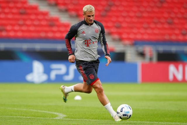 队报:贝尔萨无法接受屈桑斯的身体状况,主动取消转会