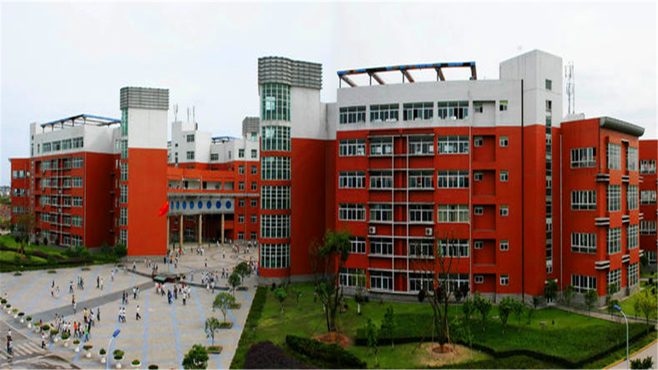 从学院升级为了大学,但校友们却不买账|大学|四川理工学院|校友_新浪