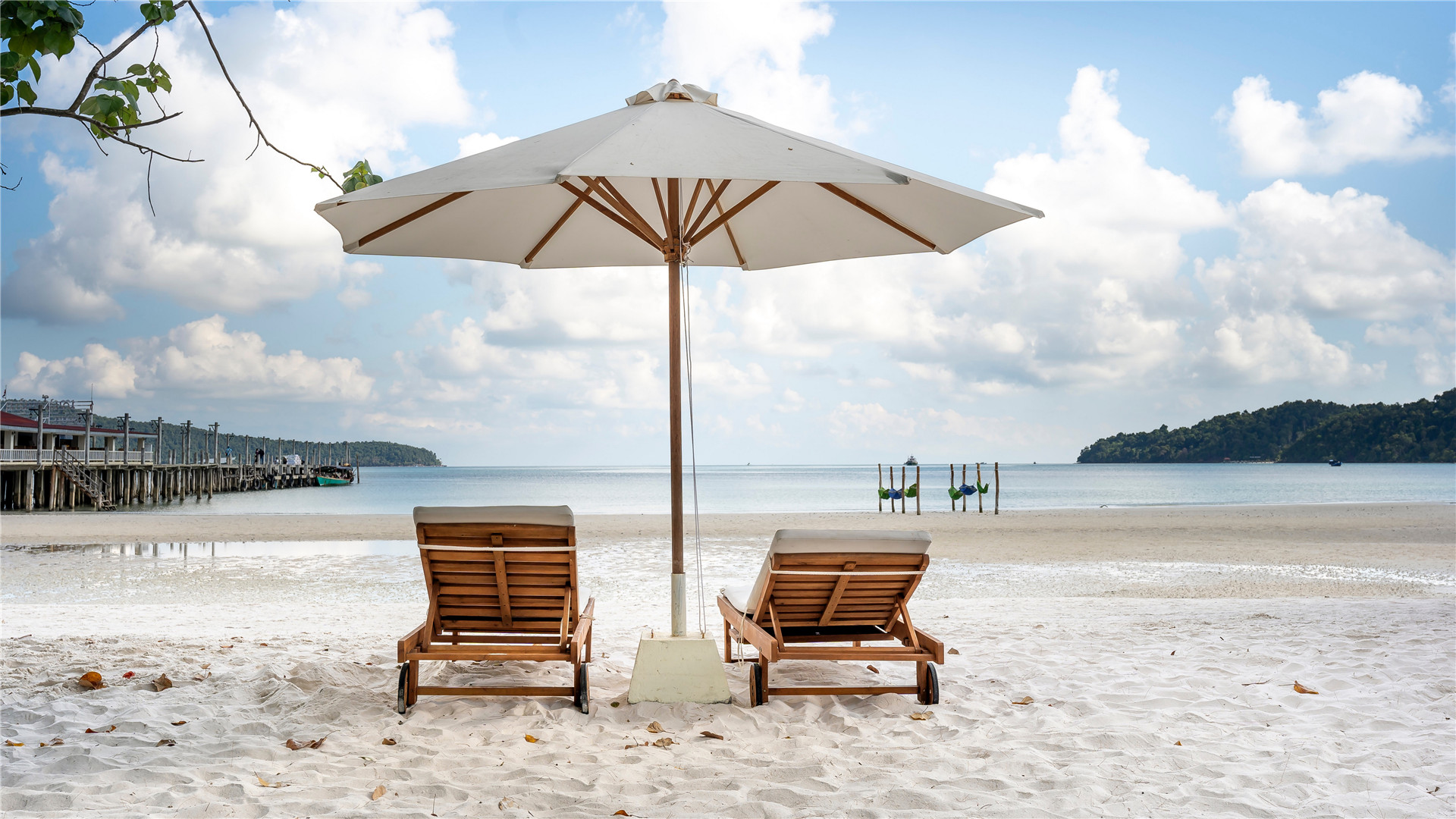 三周内,清风明月,桃花赴约,爱情缠绵,真心真意,余生幸福相依