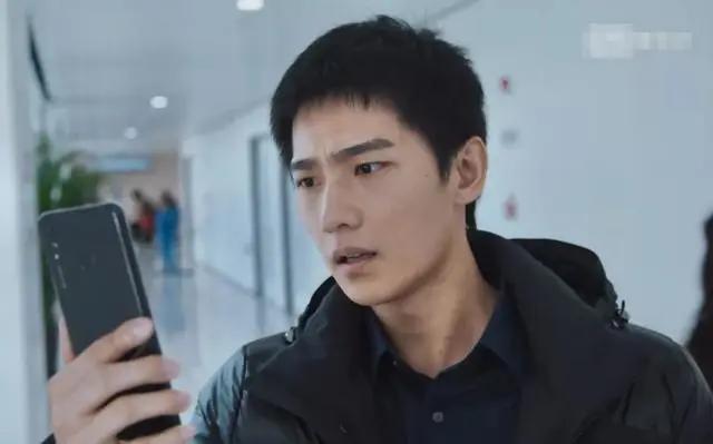 《在一起》杨洋演技拖后腿,导演滕华涛也被骂,获封"流量杀手"