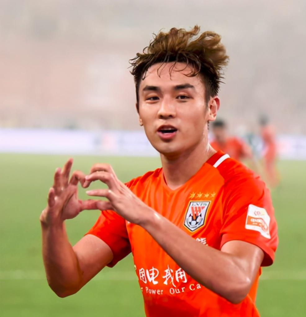 武汉卓尔国脚刘云因伤退出国家队,鲁能吴兴涵将火速报到