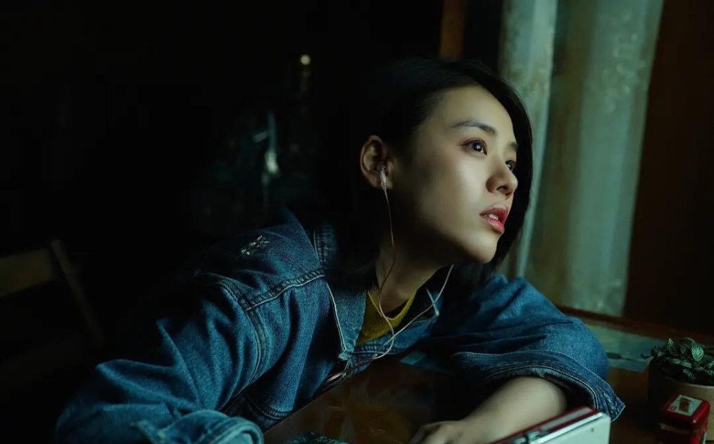 太过压抑的荞麦疯长票房相当惨淡影后马思纯也拯救不了