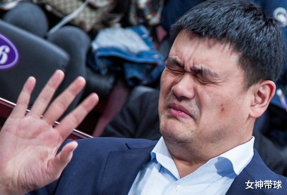 新的素材又来了!叶莉幽默回答让姚明贡献新的表情包