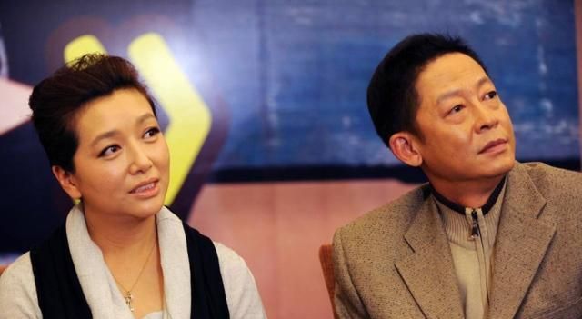 曾与王志文是荧屏情侣与高曙光闪婚又分手如今与小鲜肉传恋情