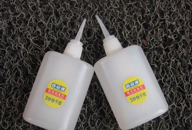  502可以粘鞋吗_粘鞋子用什么胶水最好