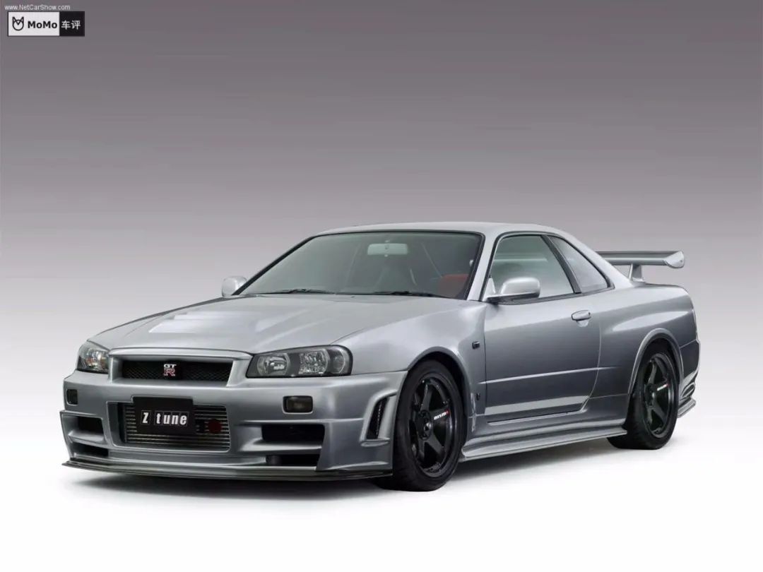 十一代(2002-2007)v35 skyline = 英菲尼迪g35,包括两门和四门版本