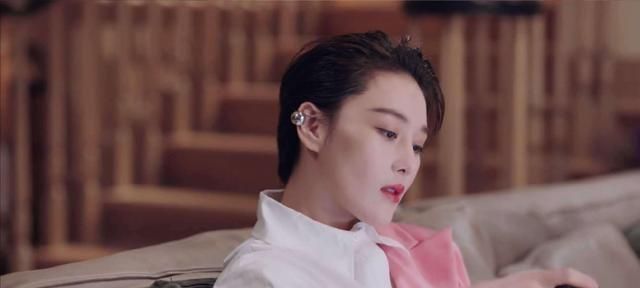 新剧张馨予受到好评,经过6段的爱情,现在很流行